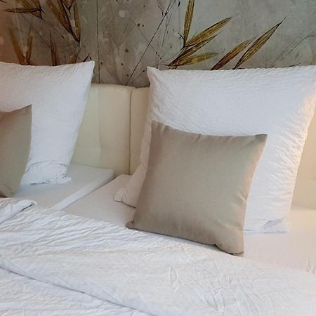 Bergische Idylle Hotel Overath Luaran gambar